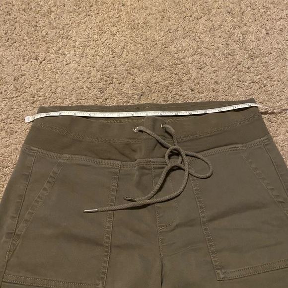 NYDJ cropped pants - Picture 3 of 10